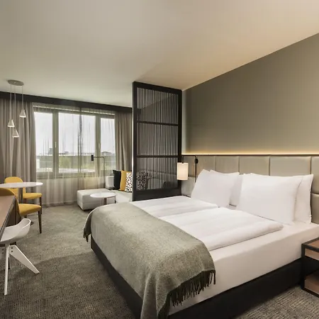 Adina Apartment Hotel Frankfurt Westend-3