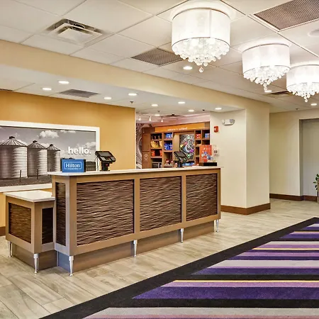 Hampton Inn Suites Ashland, Ohio-3