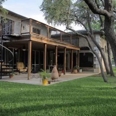 Live Oaks Bed And Breakfast-2