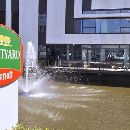Courtyard By Marriott Brussels Eu-3