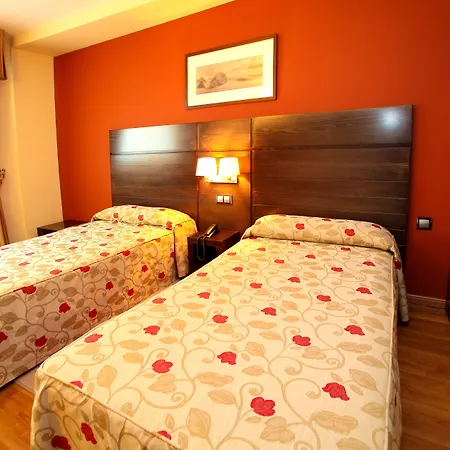 Hotel Condes De Lemos España-3