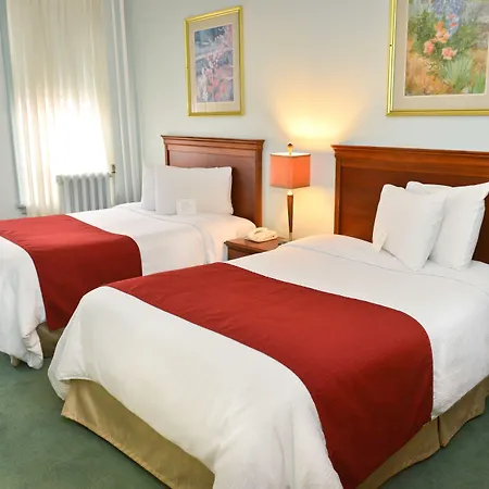 Penn Wells Hotel-2
