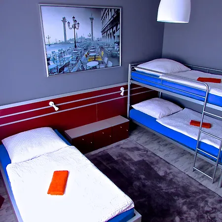 Hotel 108-3