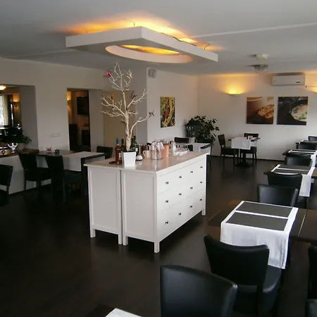 Hotel de Linde-3
