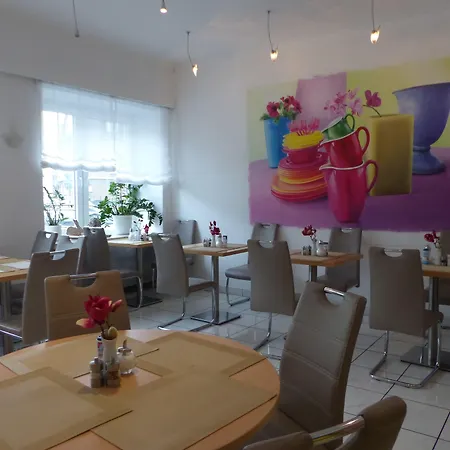 Hotel am Ludwigsplatz-2