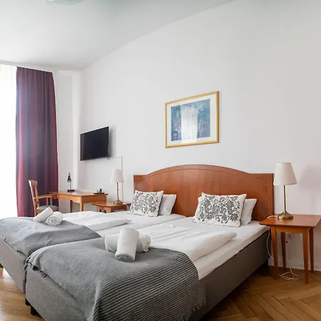 Safestay Berlin Kurfurstendamm-3
