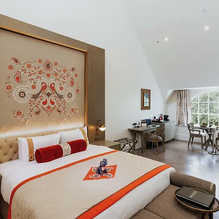 The Lalit London-2