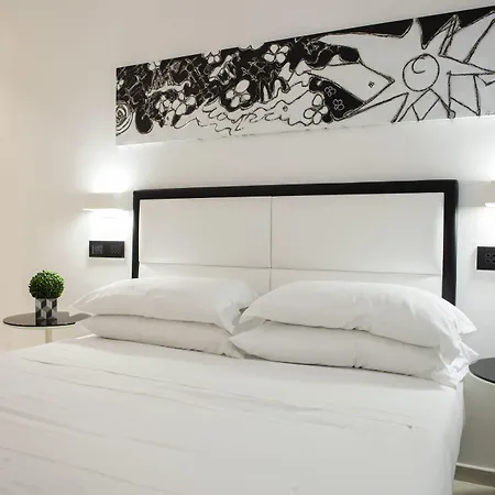 LHP Suite Napoli Parco Margherita-3