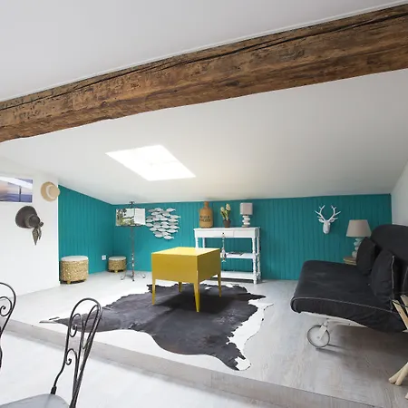 Une Chambre Chez Dupont-3
