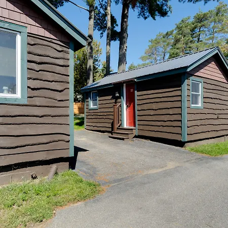 Cobble Mountain Lodge-2