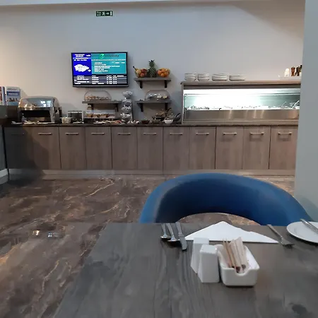 The District Hotel-2