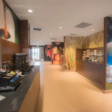 Fairfield Inn & Suites By Marriott Gaylord-2
