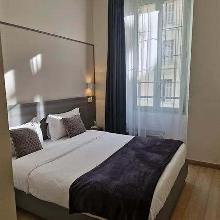 Boutique Hotel Neptune Nice-3
