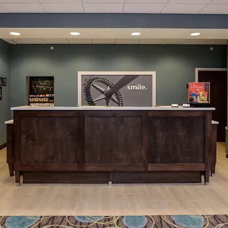 Hampton Inn Brighton Mi-2