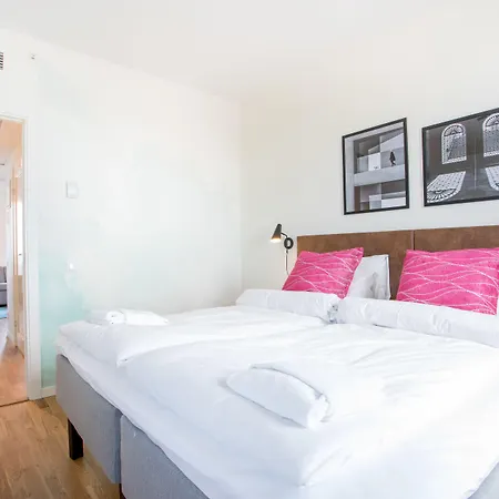 Apartdirect Aelvsjoe-3