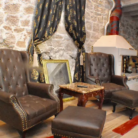 Heritage Palace Varos - Mag Quaint & Elegant Boutique Hotels-2