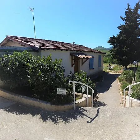 Les Volets Rouges - Hôtel Cassis - Situé dans le Parc National des Calanques-2