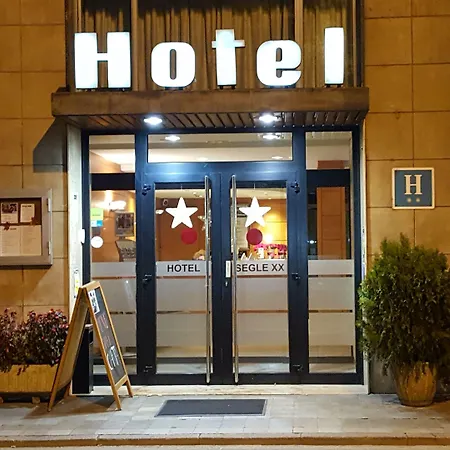 Hotel Segle XX-3