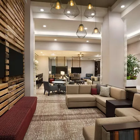 Hilton Garden Inn Downtown Birmingham-3