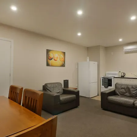 Cashel Court Motel-3
