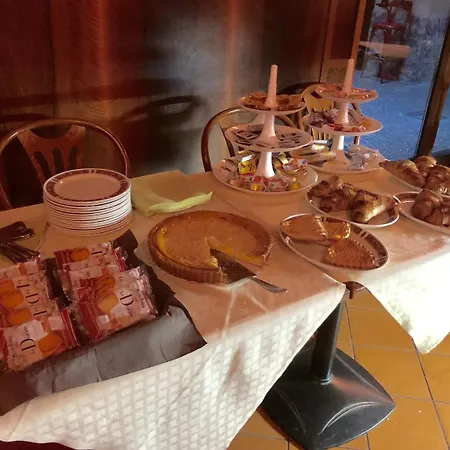 Hotel Karol-3