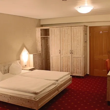 Central-Hotel-3