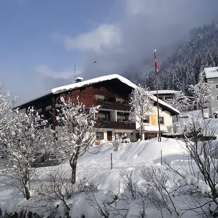 Gasthof-Pension Wulfenia-2
