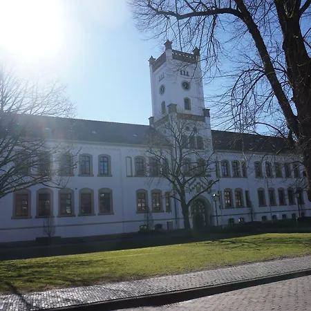 Hotel Am Schloss Aurich-3