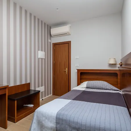 Hotel Excelsior Pavia-2