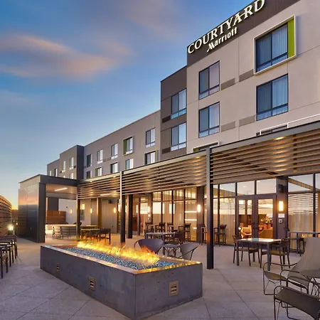 Courtyard By Marriott Cedar City-3