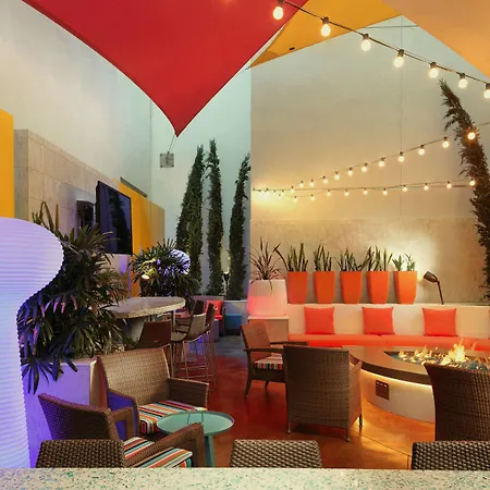 Towneplace Suites By Marriott San Diego Downtown-3
