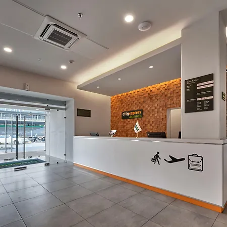 City Express Junior By Marriott Leon Centro De Convenciones-3