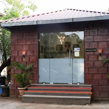 Treebo Jp Cottage With Swimming Pool-2