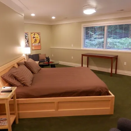 Pigeon Creek Inn - Adults Only-3