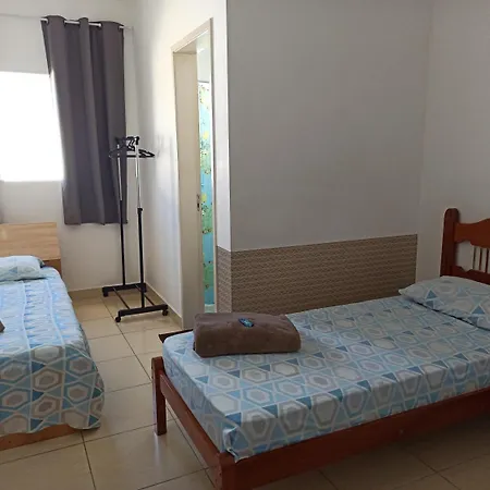 Quartos com Banheiros privativos - Hospedagem Recanto do Luar-3