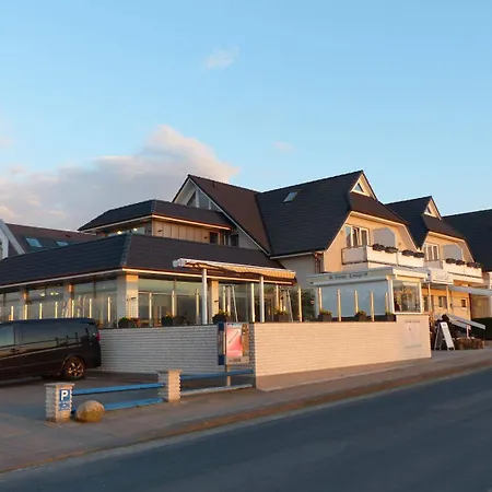 Strand-Hotel-2
