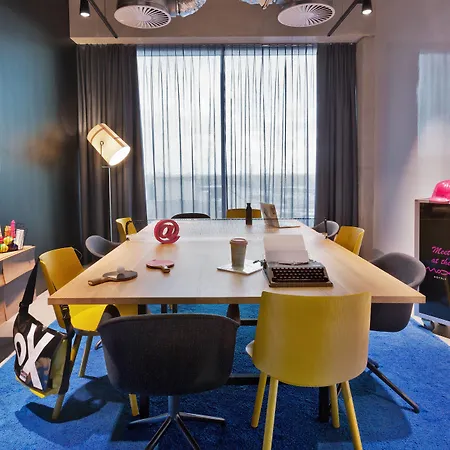 Moxy Amsterdam Houthavens-2