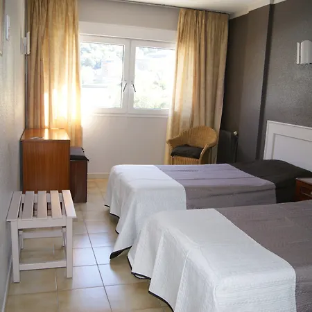 Hotel Font Del Marge-3