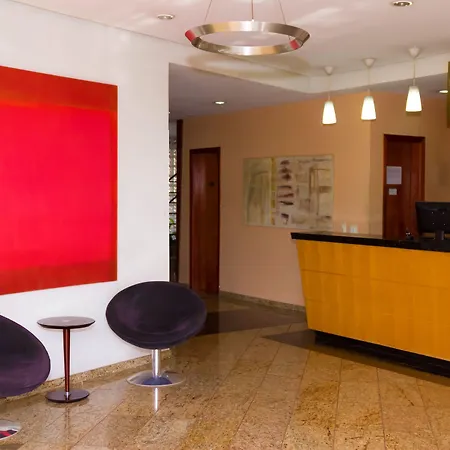 Hotel Canada-3