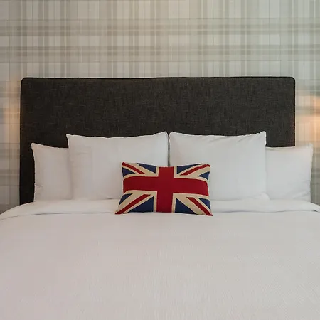 Aristocrat Hotel, BW Signature Collection-2