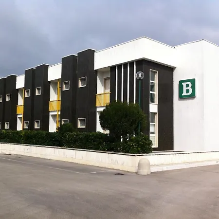 Hotel Atleti - Disponibile stazione ricarica auto elettriche --3