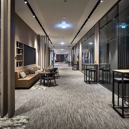 Van Der Valk Hotel Tilburg-2