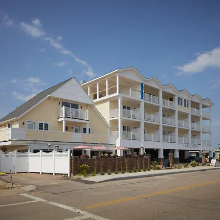 The Hotel Maria-3
