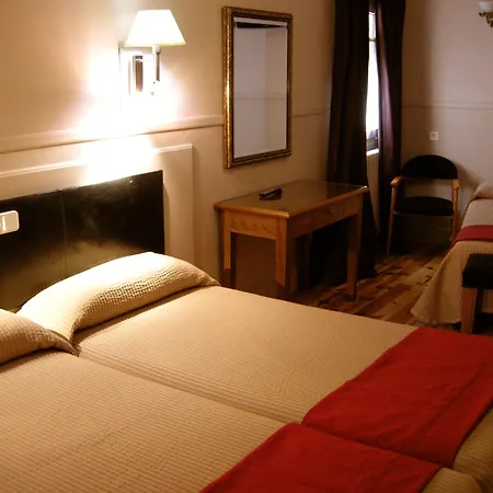 Hostal Canovas-2