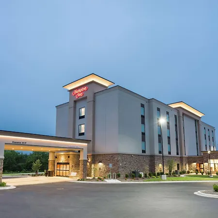 Hampton Inn Cumberland-3