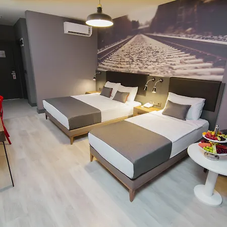 Ramira City Hotel - Adult Only-3