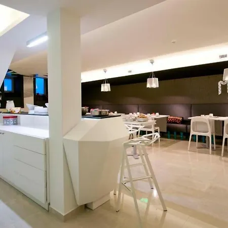 Hotel Magic-3