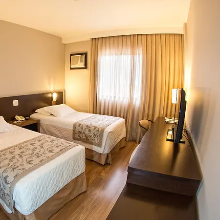 Hotel Campo Largo Comfort-3