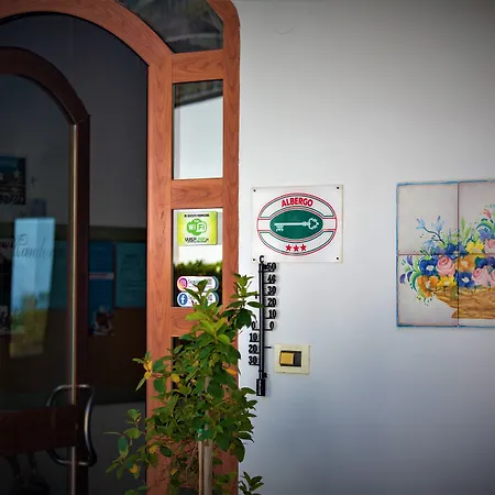 Hotel La Mandorla-3