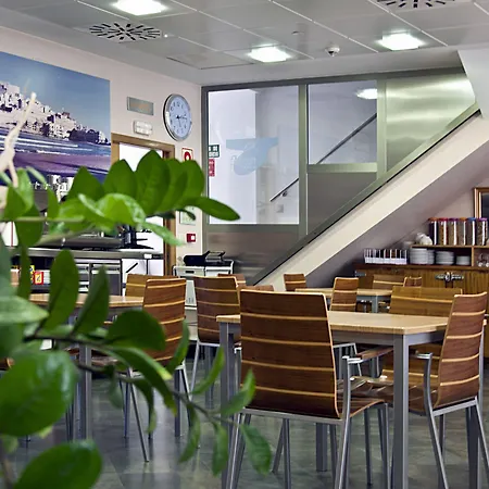 Hotel Marina-3